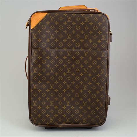 louis vuitton carry on with wheels|Louis Vuitton luggage bag.